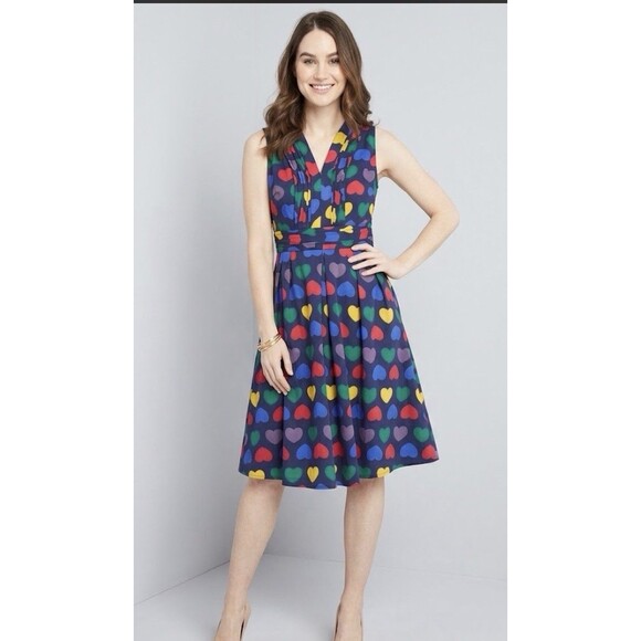 Modcloth Dresses & Skirts - Modcloth Surely Sweet Heart Pattern Sleeveless Fit Flare Dress S